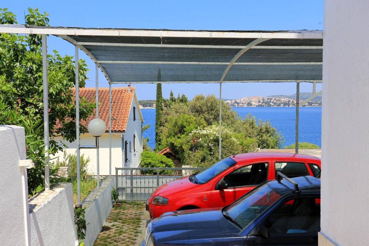 Family Friendly Seaside Apartments Razanj, Rogoznica - 10373 Exterior foto