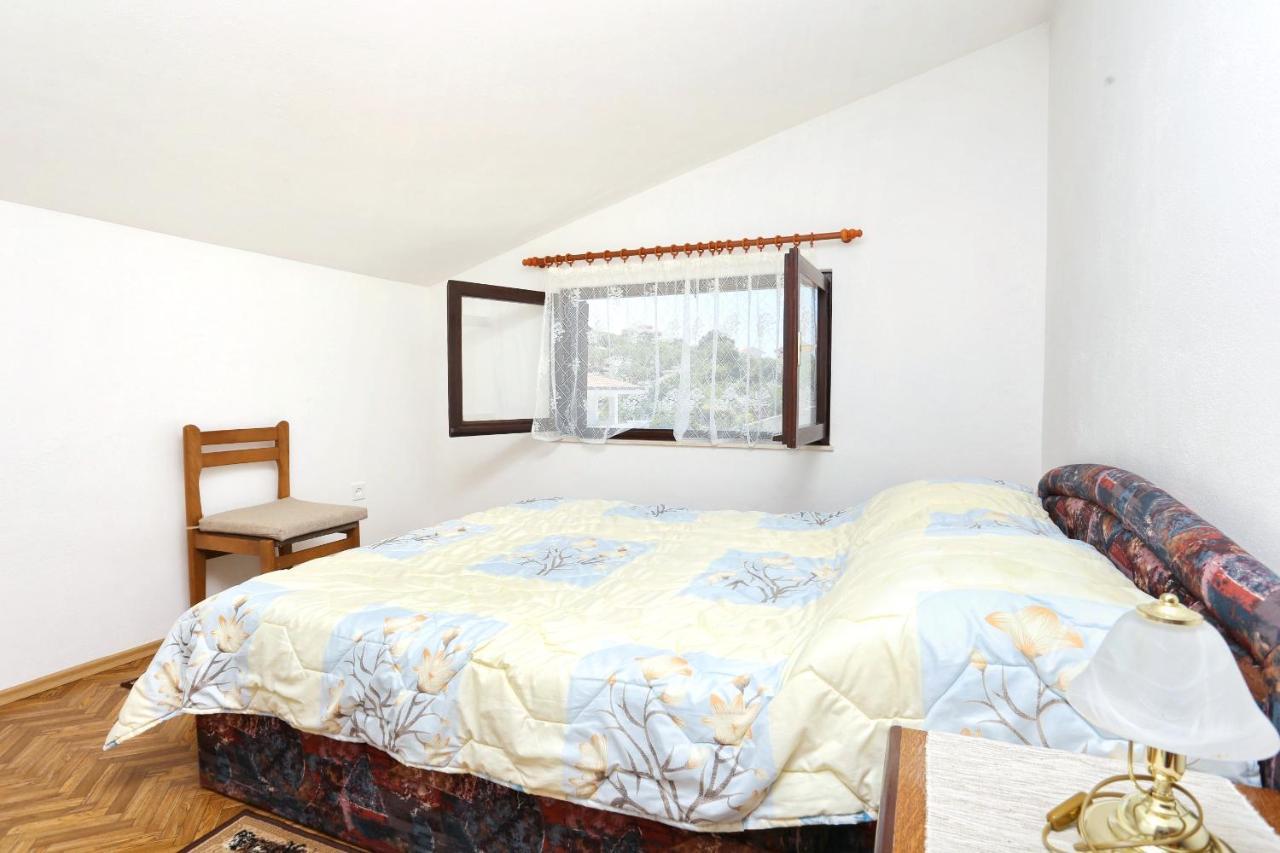 Family Friendly Seaside Apartments Razanj, Rogoznica - 10373 Exterior foto