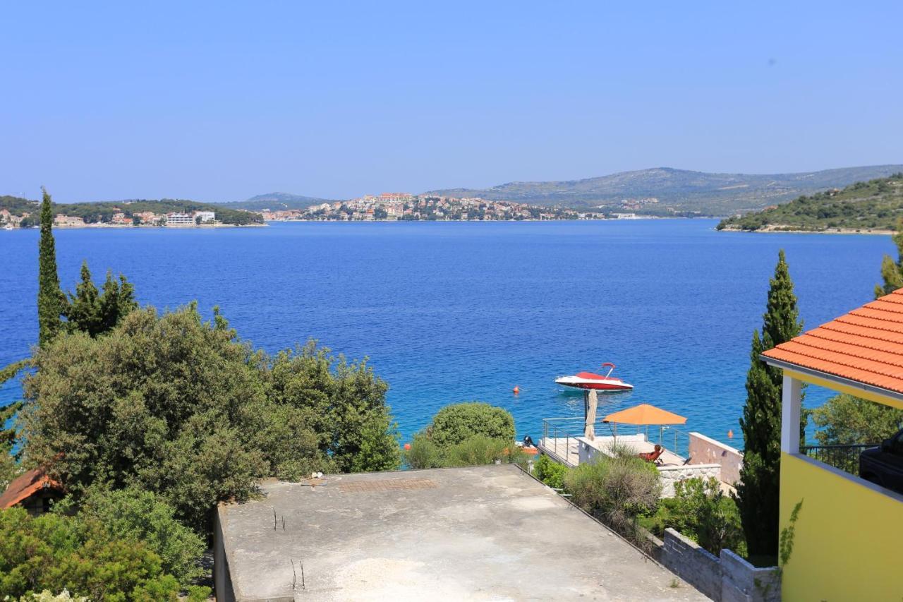 Family Friendly Seaside Apartments Razanj, Rogoznica - 10373 Exterior foto